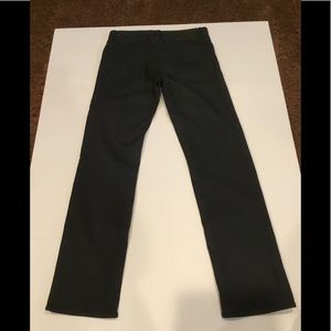 Like new Boss Maine dark gray men’s 32W 34L